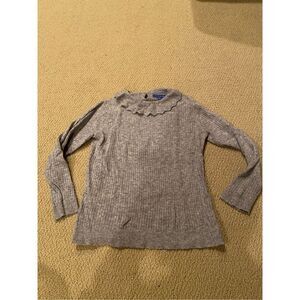 Maison Me 8y grey ruffled sweater
